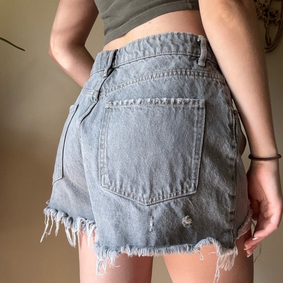 Zara Light Gray Denim Jean Shorts - Picture 5 of 7